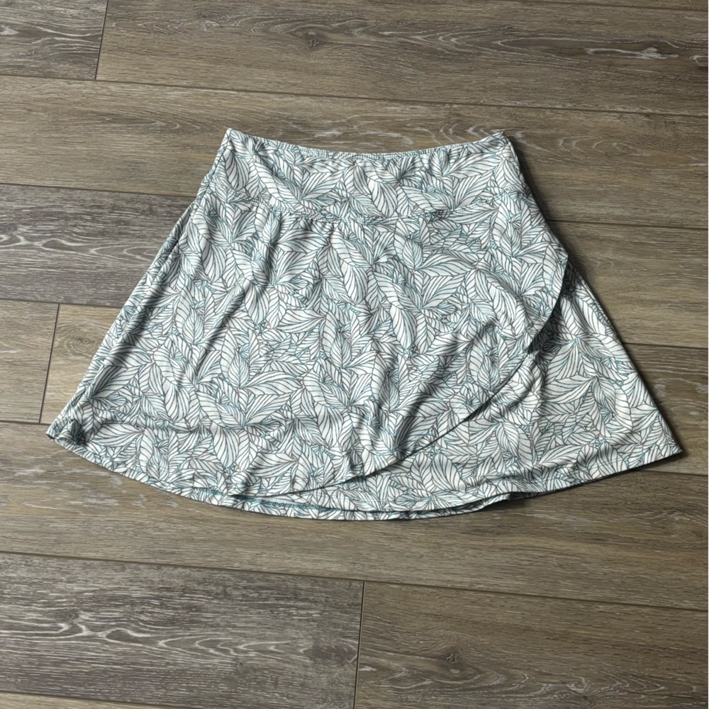 Eddie Bauer Skirt Sz M Tulip Hem Leaves Athletic Athleisure Golf Pickleball